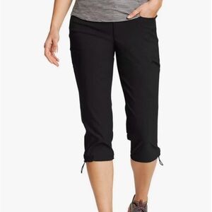 Eddie Bauer Women Rainier Capri Black NWT 14
